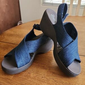 Bass Blue Platform Denim Sandals with Crisscross Design Womens 9M
